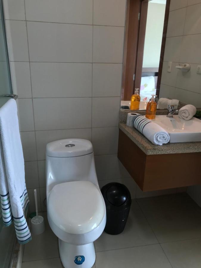 Suites Emporium Гуаякиль Экстерьер фото